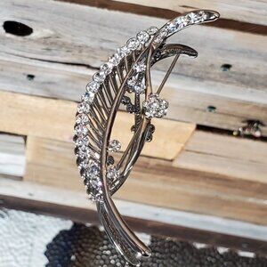Austrian Crystal & Silver Leaf Pin / Brooch.